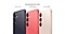 سێ مۆبایلی زیرەکی +Galaxy S25 بە ڕەنگی Samsung.com only، ڕەشی شینباو و سووری پرتەقاڵی و ئاڵتونیی پەمەیی لە سەرەوە و خوارەوە لە دیمەنی پێشەوەدا دەخزێنە ناوەوە. دەسوڕێنەوە بۆ دیمەنی دواوە. Samsung.com only.