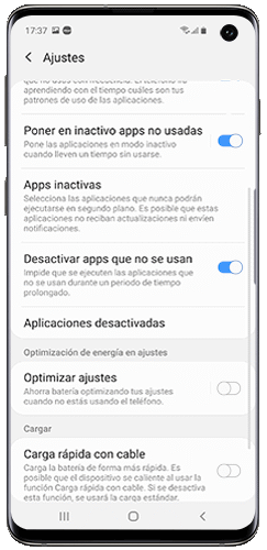 La pantalla de un Samsung Galaxy muestra el menú de Ajustes de la Batería