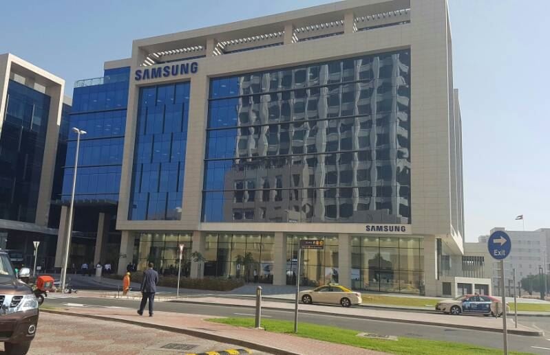 قم بزيارة مركز خدمة عملاء سامسونج الجديد بمدينة دبي للإعلام  