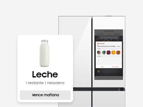 Delante de una heladera, se muestra la interfaz de usuario de la aplicación SmartThings con la cantidad y la cuenta regresiva hacia la fecha de vencimiento de la leche. También se ve la interfaz de usuario de la aplicación dentro de la heladera.