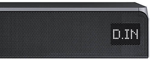 Nach Kopplung von Subwoofer Surround-Lautsprecher erscheint die zuletzt verwendete Signalquelle auf dem Display der Soundbar.