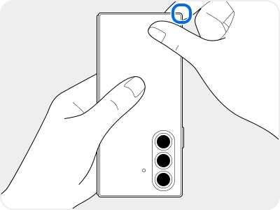 La coque est tirée vers l'extérieur