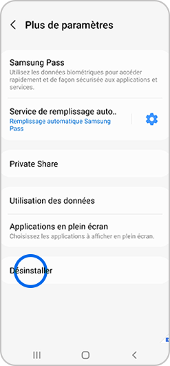 Sélection de l’option Désinstaller du dossier sécurisé d'un smartphone Samsung