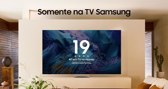 Vista frontal de uma Samsung TV que exibe gráficos coloridos. Somente na Samsung TV.