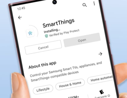 The SmartThings app being downloaded on a Galaxy phone