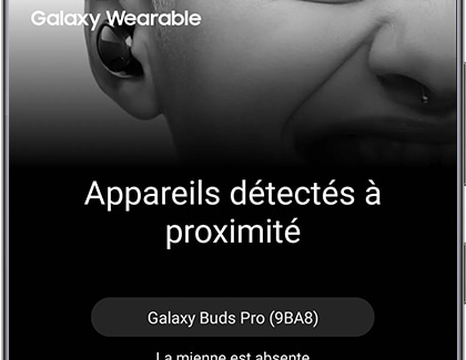 Si tout s'est déroulé comme prévu, vos écouteurs devraient apparaître dans la liste des « Appareils détectés à proximité ». Touchez le nom de vos écouteurs pour démarrer la procédure de jumelage.