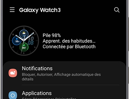 Lancez l’application Galaxy Wearable et touchez l’icône Menu qui se trouve dans le coin supérieur gauche de l’écran (l’icône représente 3 petits traits verticaux et parallèles).