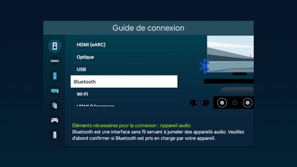 Écran du 'Guide de connexion' sur un téléviseur Samsung, montrant plusieurs options de connexion, dont l'option 'Bluetooth' sélectionnée.