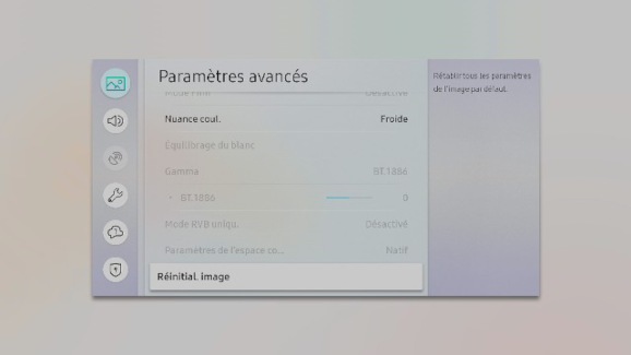 Capture d’écran affichant l'option Réinitial. Image dans les Paramètres avancés du menu Image d'un téléviseur Samsung.