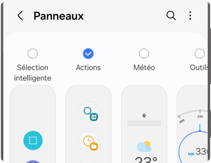 Écran de sélection des panneaux latéraux sur un Samsung Galaxy, montrant le panneau Actions activé avec une coche bleue.