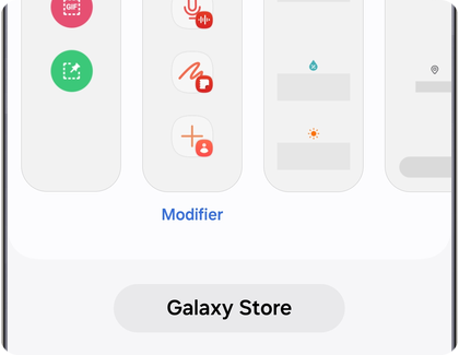 Écran de sélection des panneaux latéraux sur un Samsung Galaxy, avec l'option Modifier visible sous le panneau Actions.