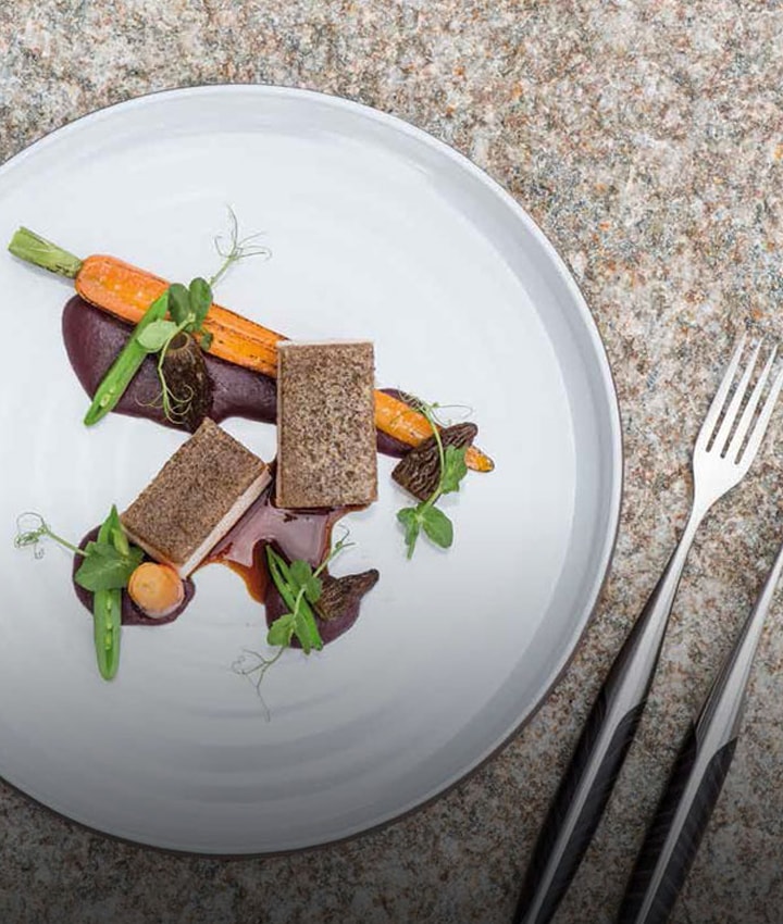 Schweinerücken | Knochenmark-Kaffeekruste