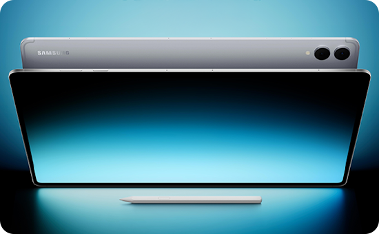 Ein Galaxy Tab S11 Ultra, ein Galaxy Tab S11 und ein S Pen nebeneinander.