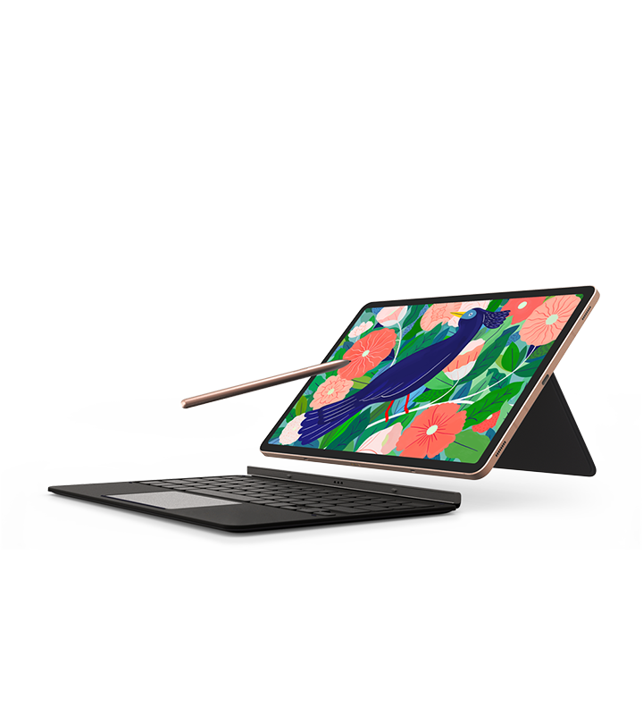 Galaxy Tab S7+裝在鍵盤式皮套中,鍵盤與皮套分離。S Pen懸浮在空中,指向螢幕。螢幕畫面上生動地展示了葉子和花朵中的一隻鳥。