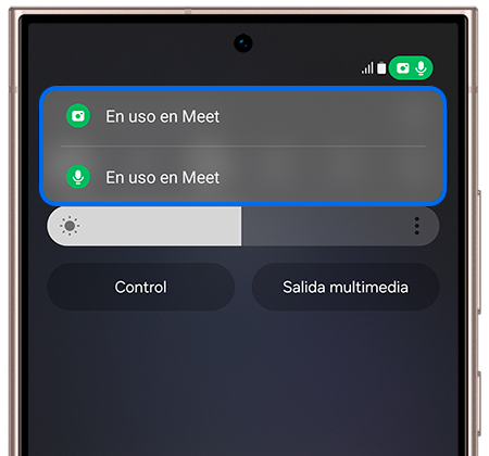 Paso 4. Vista del menú de notificaciones donde se muestran las aplicaciones que están usando actualmente la cámara o el micrófono.