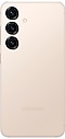 Telefon Galaxy S24 v barevném provedení Sandstone Orange viděný ze zadní strany.