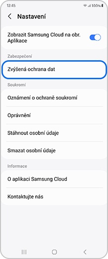 Obrazovka smartphonu s dostupnými možnostmi Nastavení