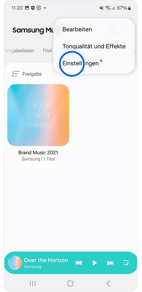 Es wird auf Einstellungen getippt.