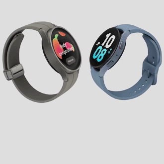 Eine Galaxy Watch5 und eine Galaxy Watch5 Pro vor dem grauen Hintergrund