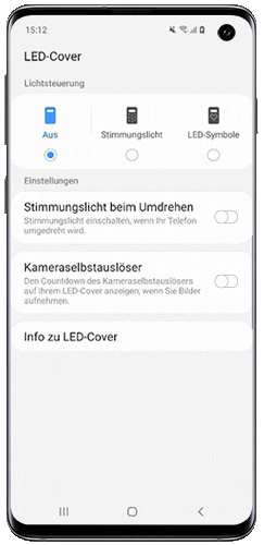 Aktiviere die Funktionen Stimmungslicht beim Umdrehen und Kameraselbstauslöser des LED-Covers deines Galaxy S10.