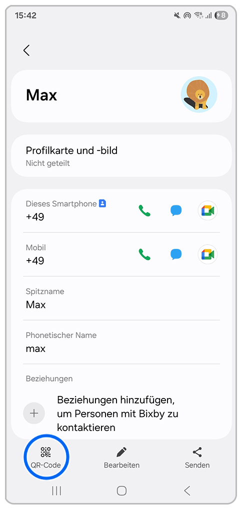 Galaxy Smartphone Telefonkontakt mit Markierung auf QR-Code