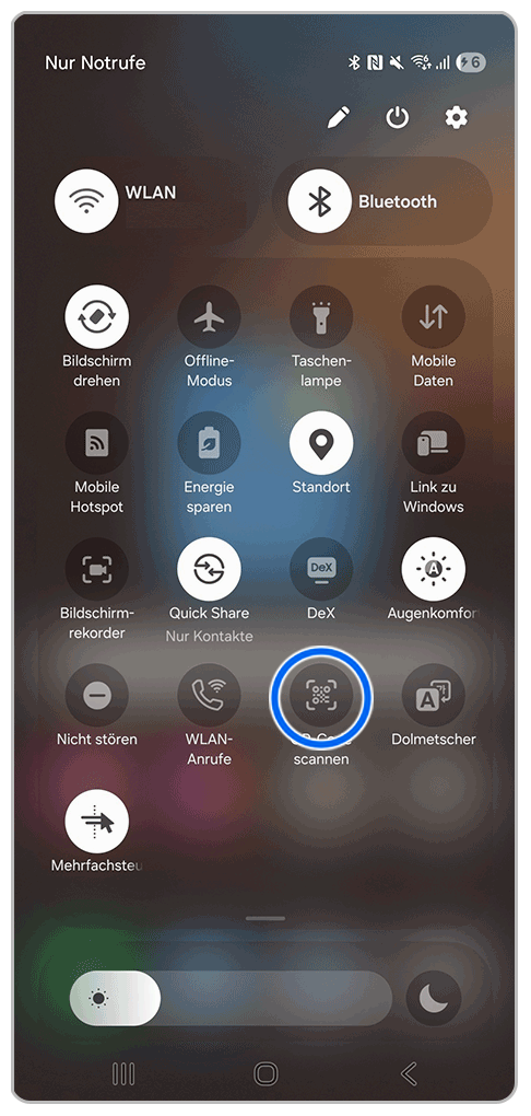 Galaxy Smartphone Schnelleinstellungen mit Markierung auf QR-Code scannen