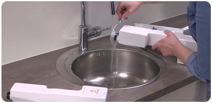 Hilfe-Video - Samsung QuickDrive: Reinigung des Waschmittelbehälters