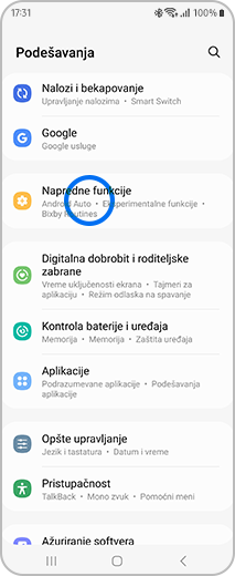 Prikaz ekrana Podešavanja dodirom na „Napredne funkcije“.