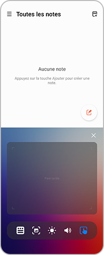 Aperçu de l’écran Samsung Notes avec le mode Flex activé. L’écran principal de l’application est sur l’écran supérieur et le pavé tactile du mode Flex est sur l’écran inférieur.