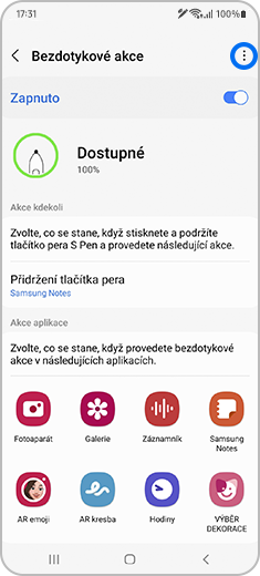 Pohled na obrazovku „Bezdotykové akce“ se zvýrazněnou ikonou další možnosti.