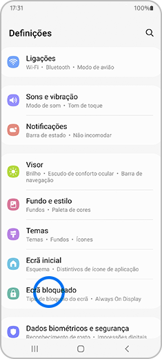 Vista do ecrã Definições com a opção “Ecrã bloqueado” realçada.