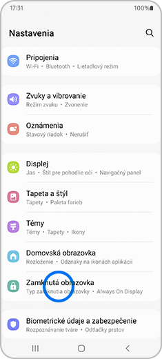 Zobrazenie obrazovky Nastavenia so zvýraznenou možnosťou „Zamknutá obrazovka“.