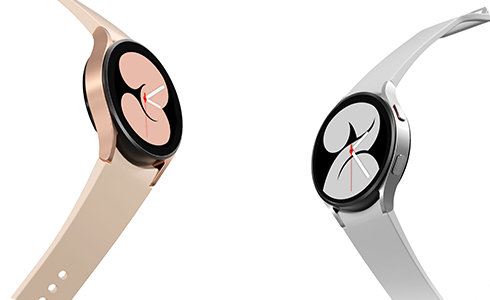 Зображення двох моделей Galaxy Watch4, одна навпроти іншої.