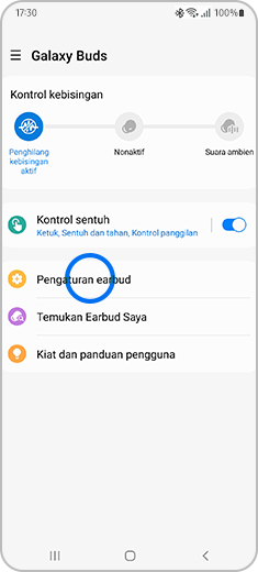 Tampilan aplikasi Galaxy Wearable dengan Galaxy Buds tersambung.