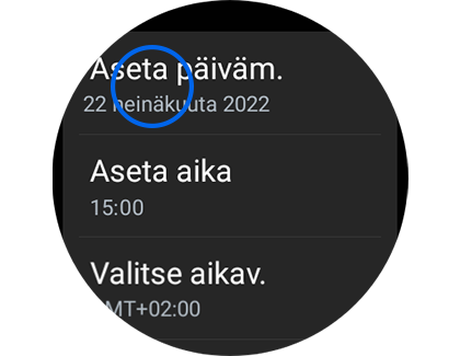 Kuva päivän ja ajan näytöstä "Aseta päiväm." korostettuna.