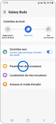 Vue de l'application Galaxy Wearable avec les Galaxy Buds connectés et l'option « Paramètres des écouteurs » en évidence.
