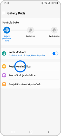 Prikaz aplikacije Galaxy Wearable s povezanim slušalicama Galaxy Buds.