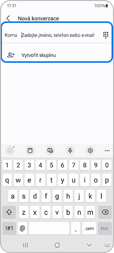 Krok 2. Snímek obrazovky nové konverzace s vyznačenými možnostmi „Komu“ a „Vytvořit skupinu“.