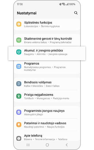 Nustatymų meniu paryškintos „Akumul. ir įrenginio priežiūra“ parinkties atvaizdas.