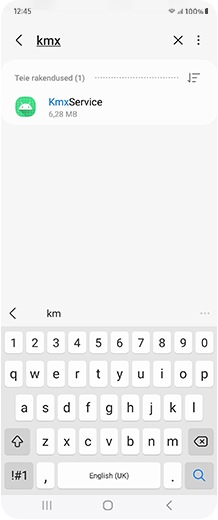 Nutitelefoni ekraan otsinguga „KMX Service“.