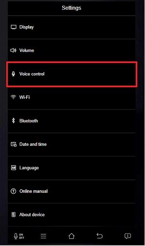 Para usar los comandos de voz en tu Family Hub es necesario activarlos antes en la aplicación Ajustes.