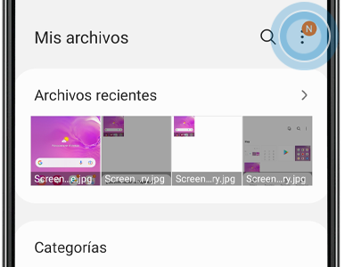 El icono de Más se encuentra en la parte superior derecha de la pantalla.