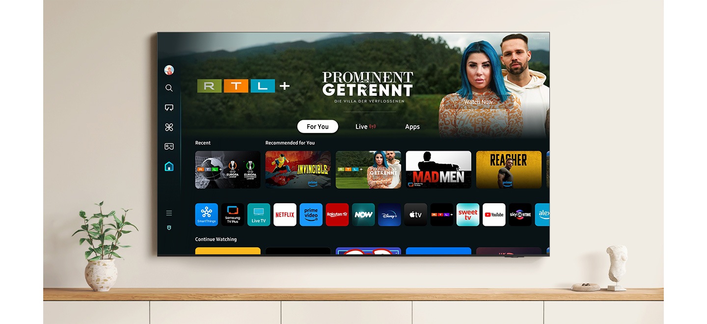 La pantalla de inicio de Samsung Tizen OS se desplaza hacia abajo de arriba a abajo. La pantalla muestra una variedad de aplicaciones populares, servicios de transmisión y contenido recomendado.
