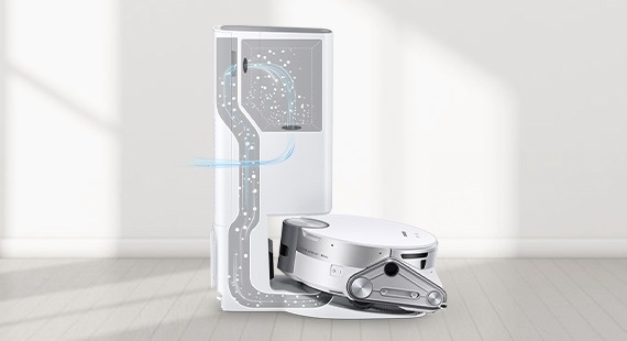 Jet Bot™ AI+ se acopla a su Clean Station, que utiliza la succión para eliminar automáticamente el polvo de forma fácil y más higiénica.