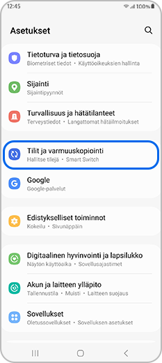 Tilit ja varmuuskopiointi -kohta valittu asetuksissa