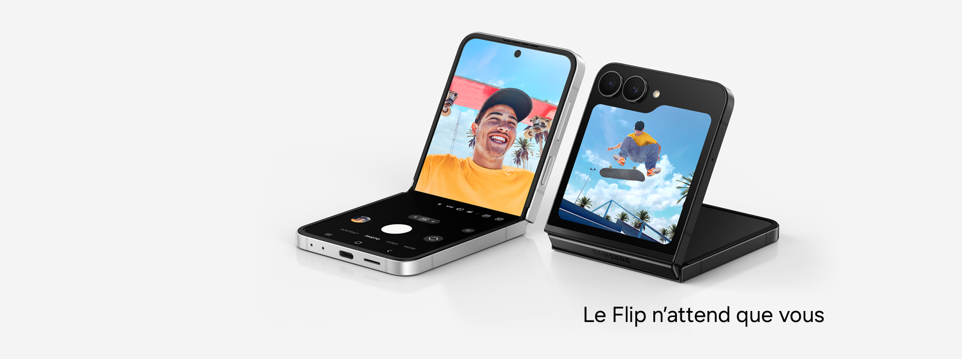Deux appareils Galaxy Z Flip7 FE sont présentés, l’un en Noir et l’autre en Blanc. Les deux appareils sont en FlexMode, l’un vu depuis l’écran extérieur et l’autre depuis l’écran principal. Galaxy AI. C’est le moment de faire le Flip.