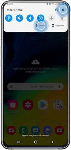 Appuie sur Média ou Paramètres