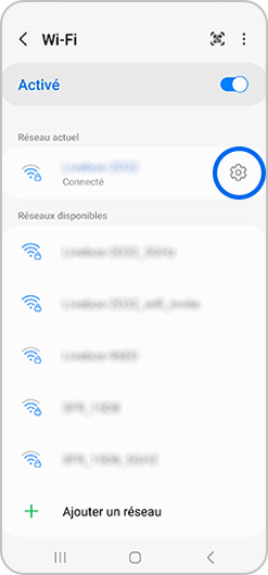 Sélection des paramètres du menu Wi-Fi d’un smartphone Galaxy