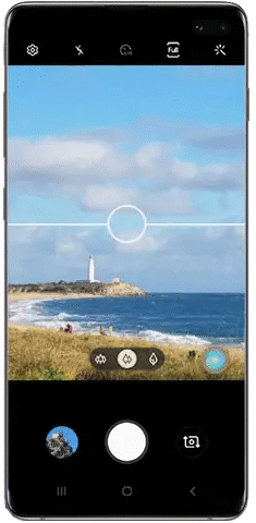 Improved photo compositions with Shot suggestions in Galaxy S10 camera