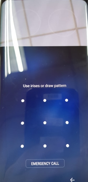 Galaxy S8: How do I Register my Iris for Iris Recognition on Lock Screen?